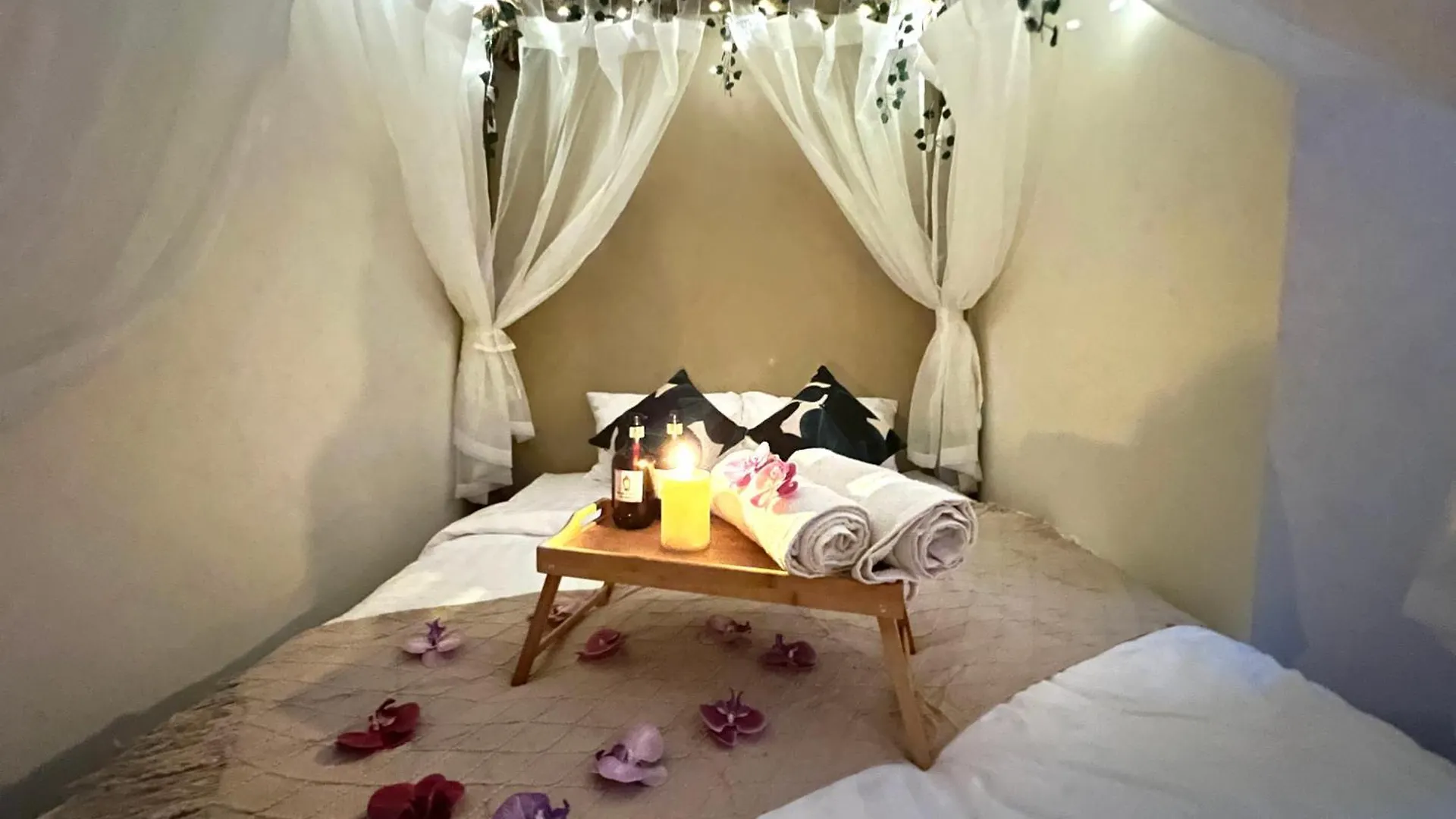 招待所 The Little Bali Romance 2Pax#Private Bathroom#2Min Kekloksi 亚依淡 马来西亚